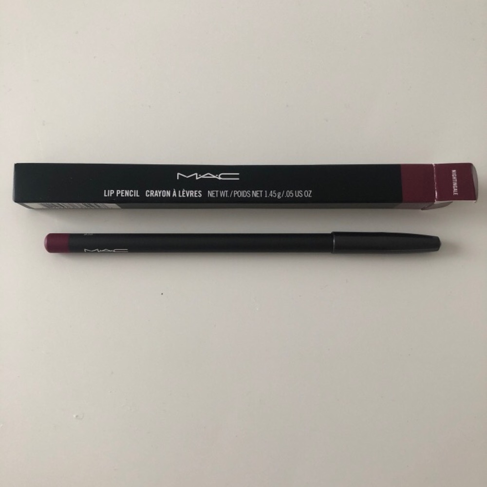 MAC lip pencil